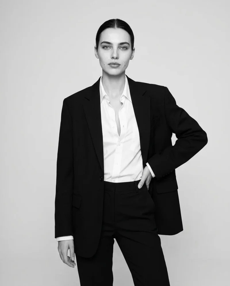 Алина
